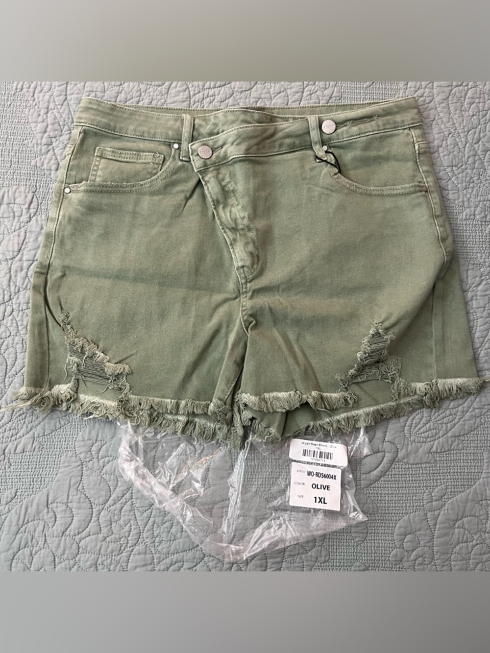 Risen Shorts